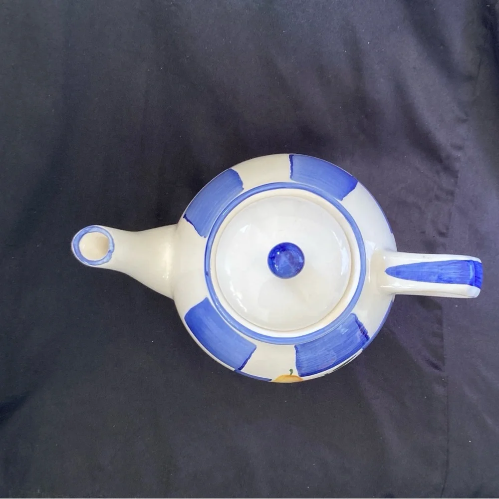 Cooks Club Fruity Vintage Teapot
